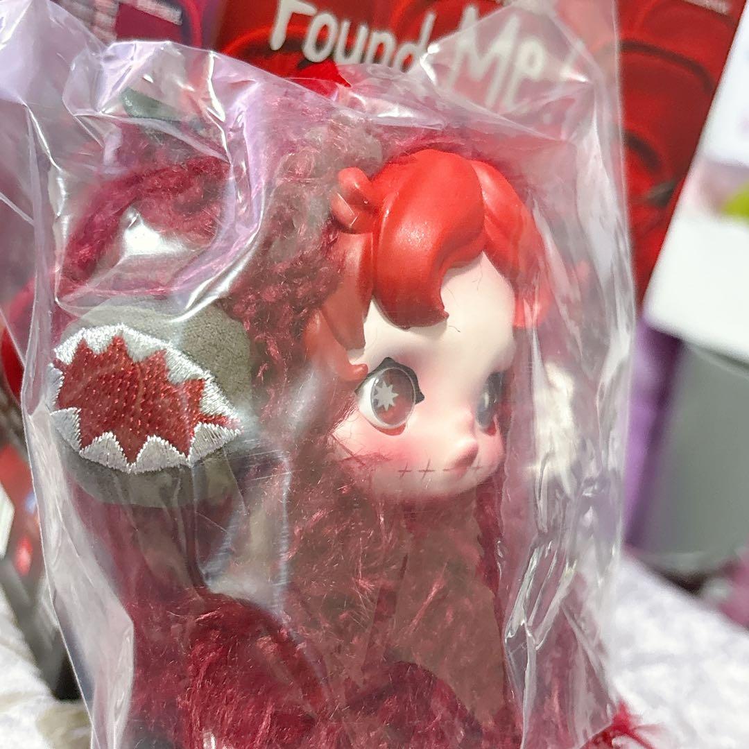 SKULLPANDA You Found Me! ぬいぐるみ 赤