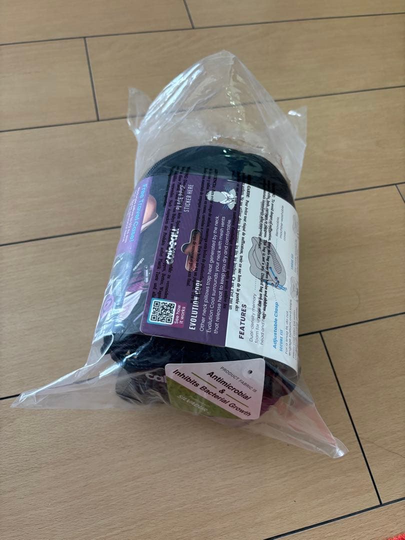 Cabeau Evolution Cool Travel Pillow 黒