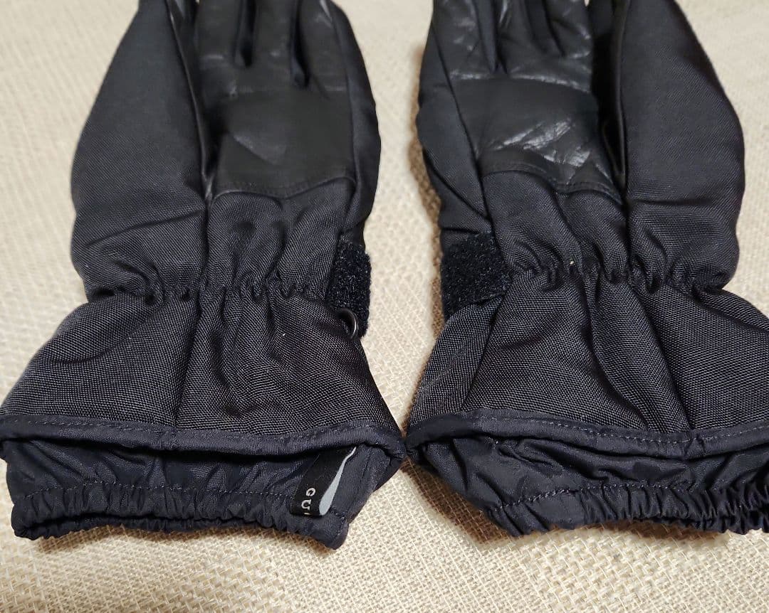 GUCCI 黒 レザー ナイロン グローブ　サイズ8