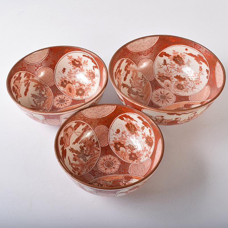 九谷焼　古九谷　赤絵金彩　窓絵　人物花鳥文　三ッ組鉢　時代箱付　U　R8370