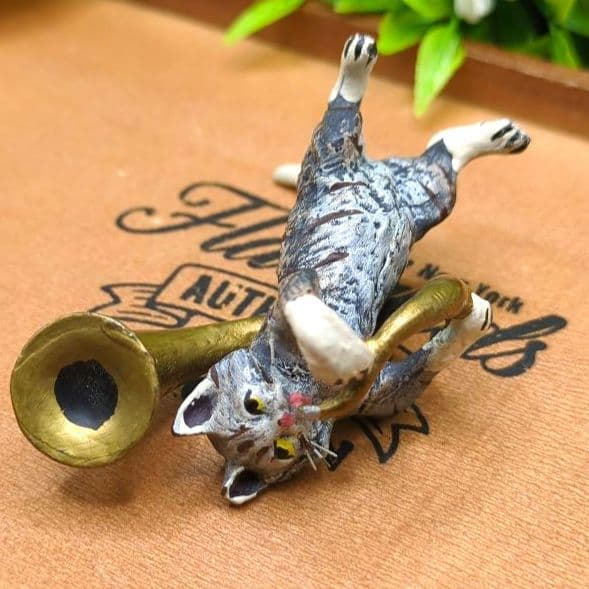 ヴィエナブロンズ コールドペイント 擬人化した猫の音楽隊
