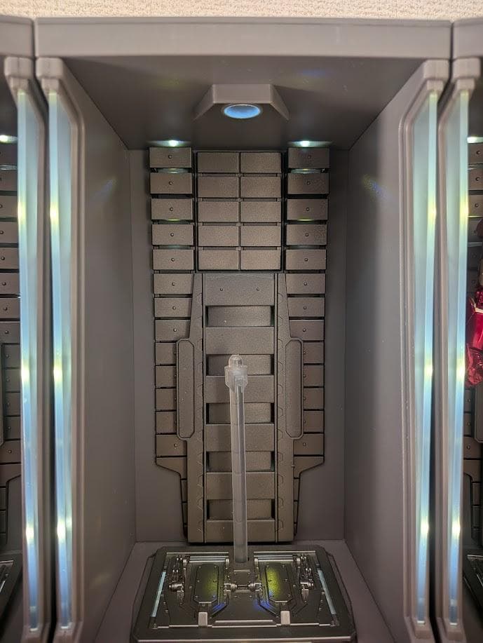 ZD toys アイアンマン ホール・オブ・アーマー フィギュア 1/10