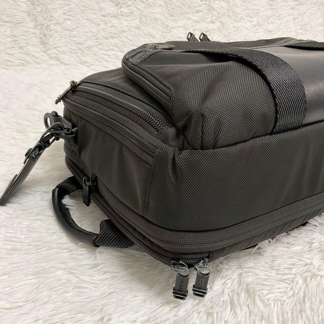 TUMI トゥミ Alpha Bravo マレー スリーウェイ・ブリーフ 訳有