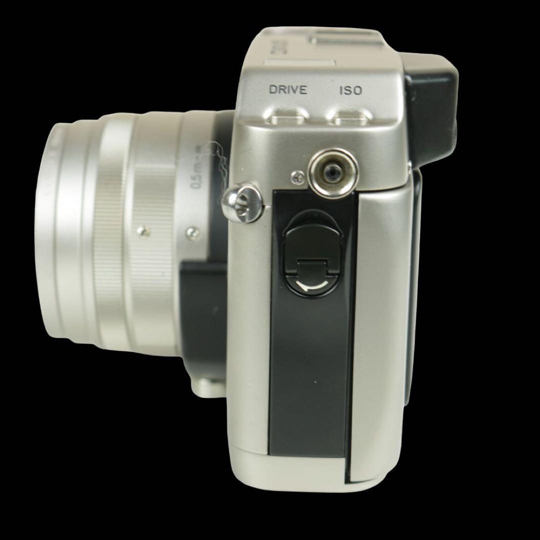 CONTAX G1 Carl Zeiss Planar 2/45 レンズ付属