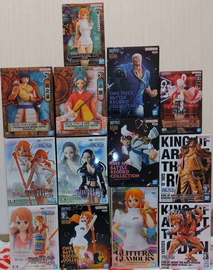 【計13個・未開封】ワンピース　プライズ　まとめ売り　ナミ　ロビン　など