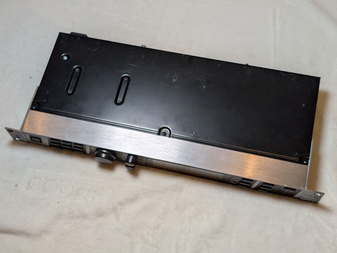 【美品USED】BEHRINGER DEQ2496 イコライザー