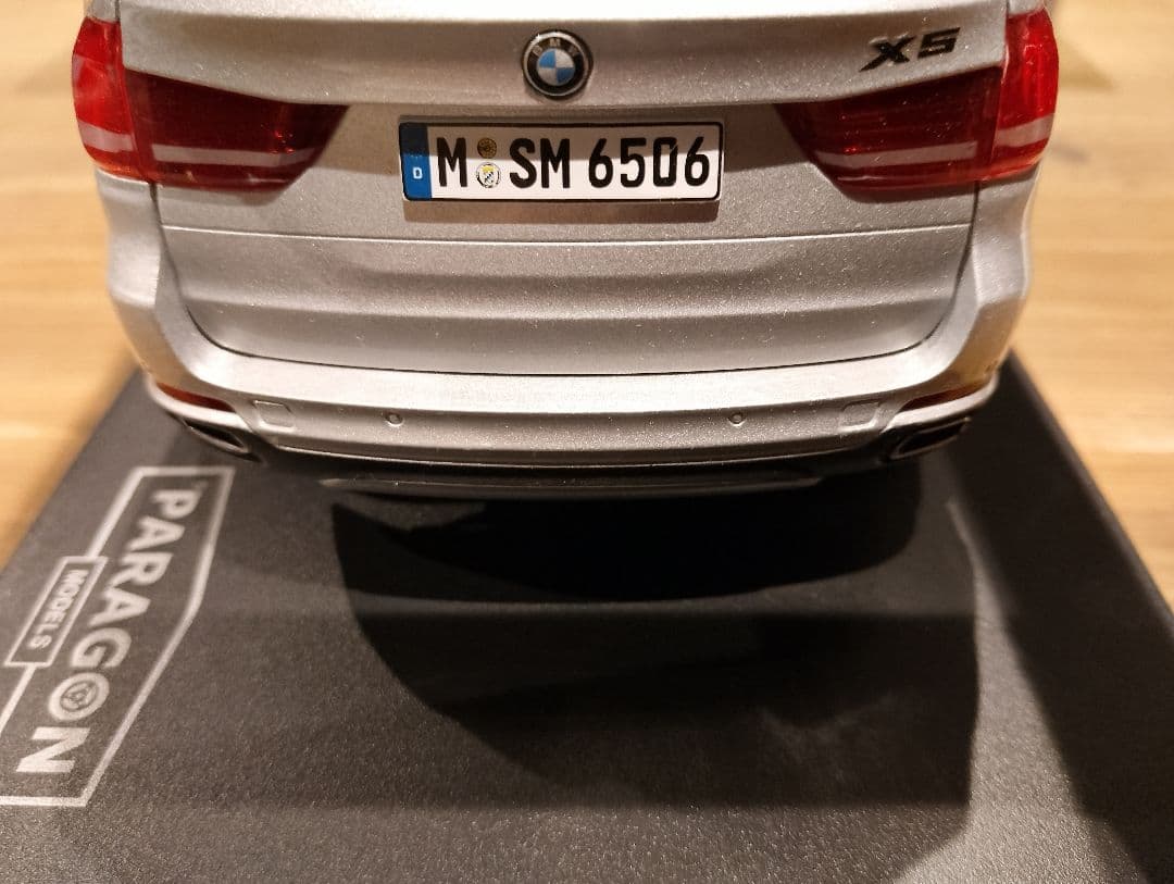 1/18 パラゴンモデル　BMW X5　ディーラー　ミニカー　グレイシアシルバー