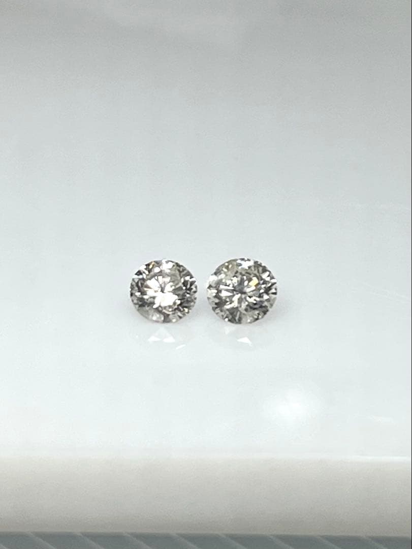 K18天然ダイヤモンドピアス 計0.5ct 鑑別カード付き　発送まで３週間