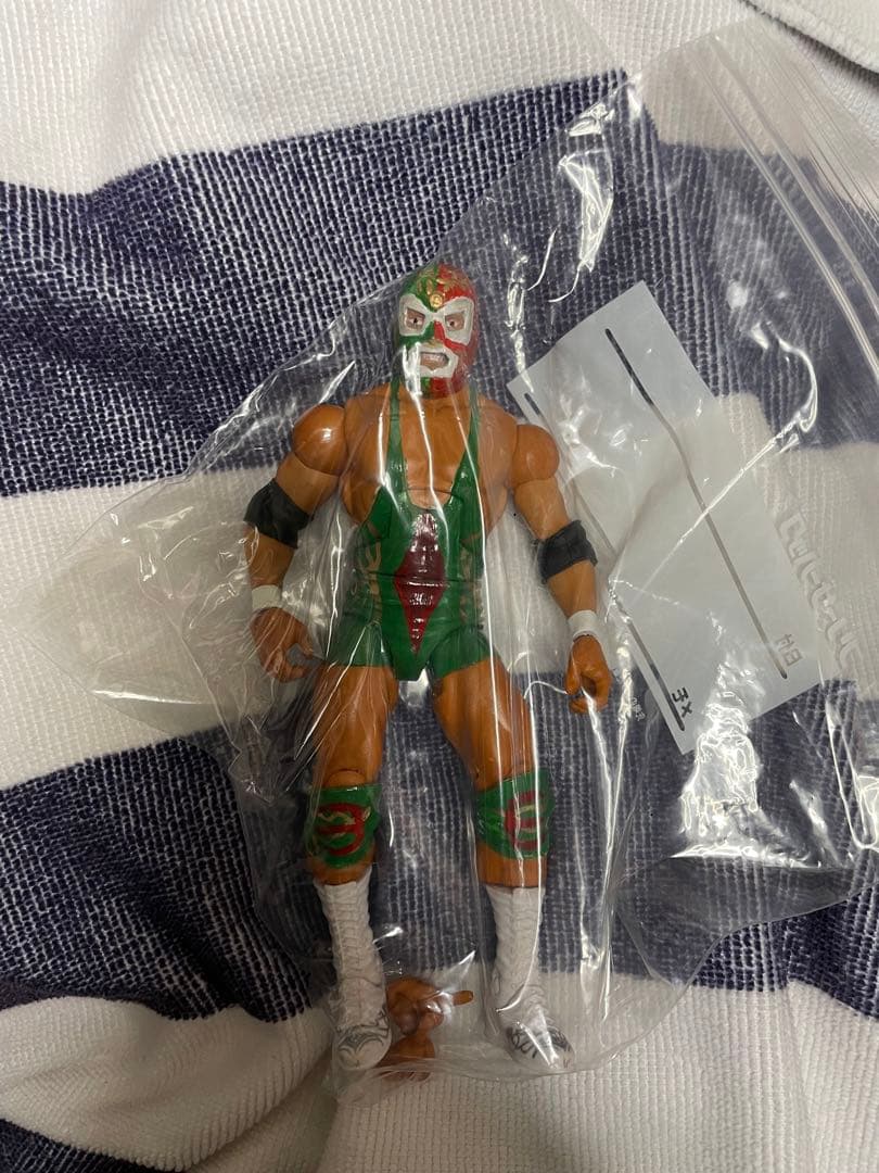 WWE マテル　エリート　イホ・デル・ワグナージュニア　カスタムフィギュア