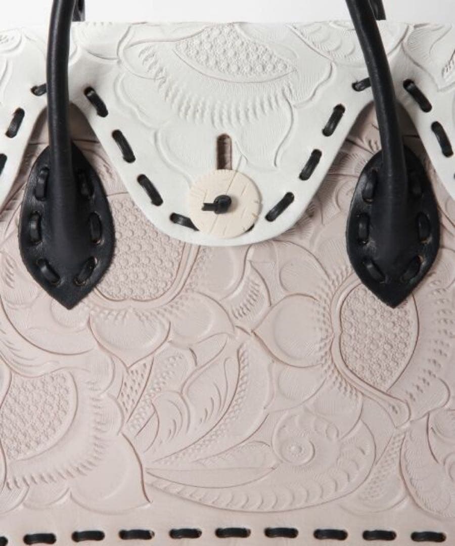 新品未使用　グレースコンチネンタル　BI Maestra S