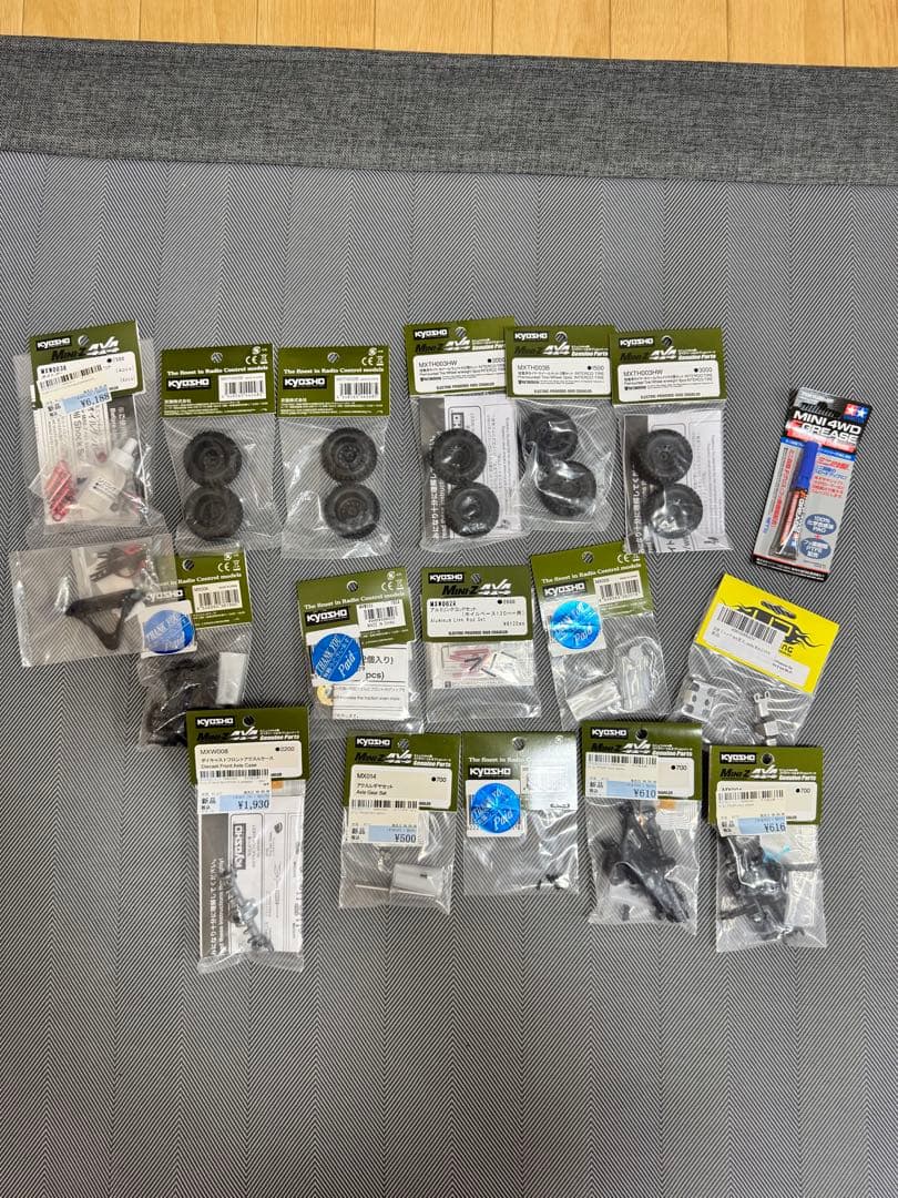 ミニッツ4×4 Defender 90他