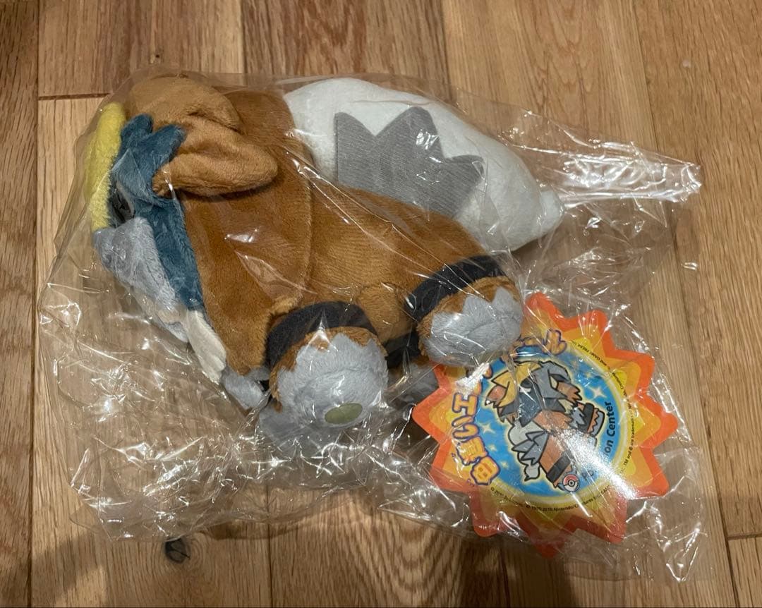 ポケモンセンター エンテイ 色違い ポケモンドール タグ付き