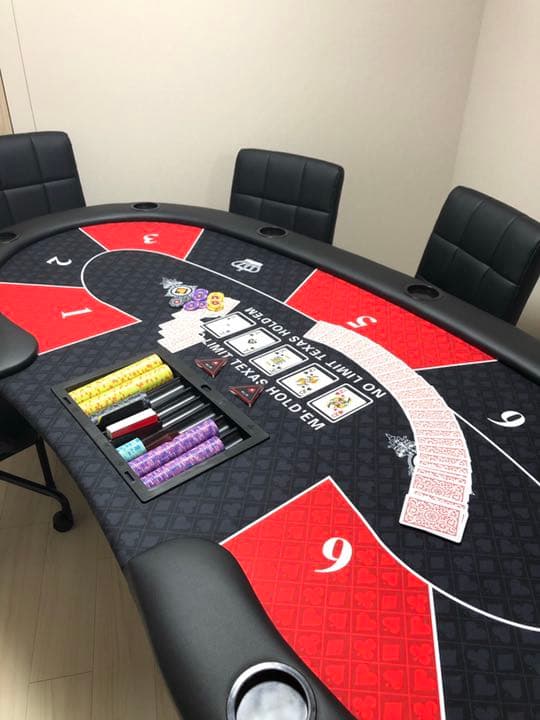 ポーカーテーブル　カジノテーブル