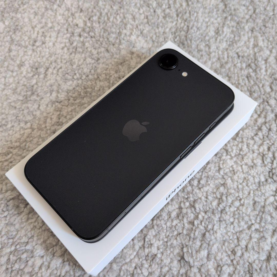 大*恵様 iPhone16e 本体 128GB ブラック SIMフリー