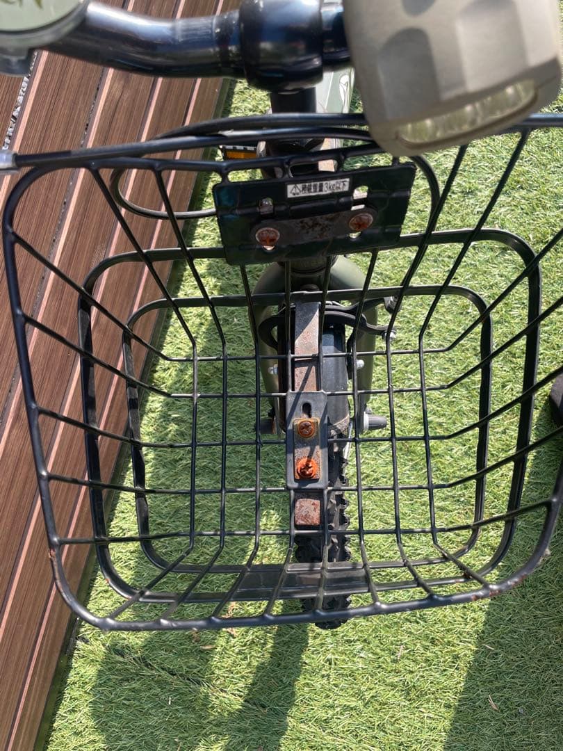 セール中☆Jeep 18インチ オリーブグリーン 引き取り限定 補助輪付き