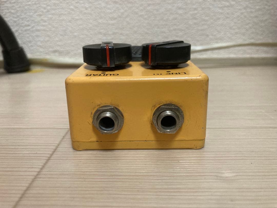 BOSS MA-1 コンパクトなアンプ