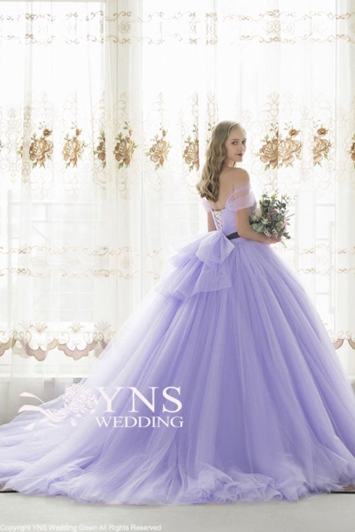 に*ん様 ラベンダーオフショルダーチュールドレス