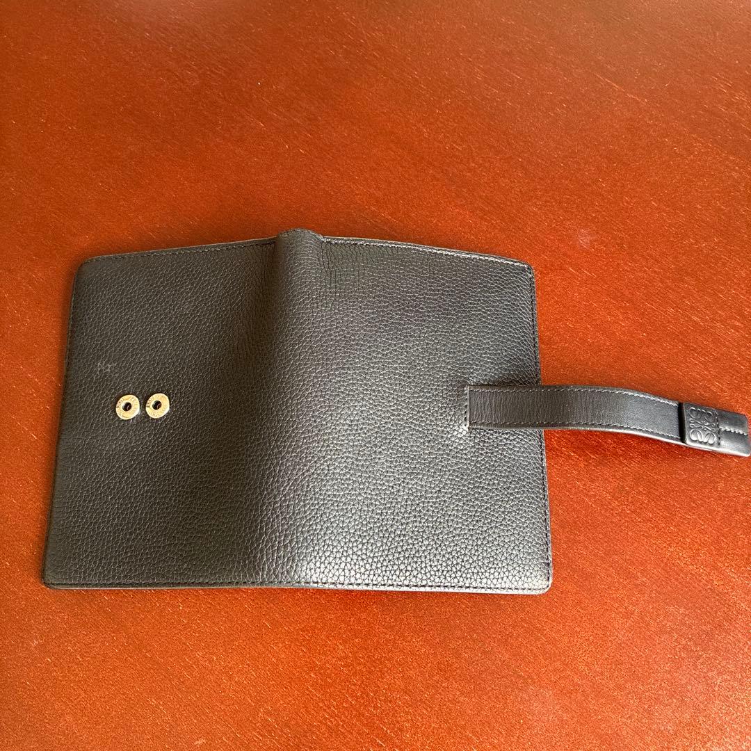 LOEWE ロエベ バーティカルウォレット ミディアム 二つ折り財布