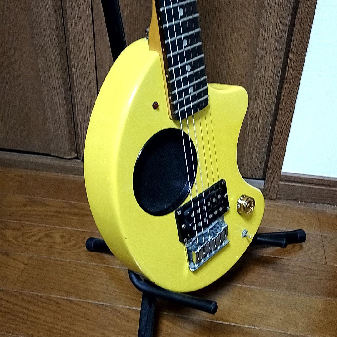 FERNANDES　ZO-3　エレキギター　イエロー　アンプ内蔵ギター