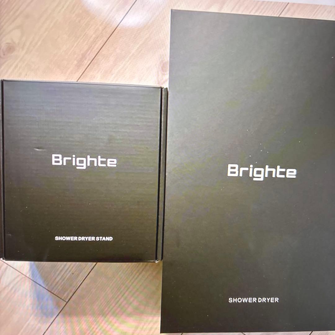 Brighte ヘアドライヤー スタンド付き新品未使用未開封