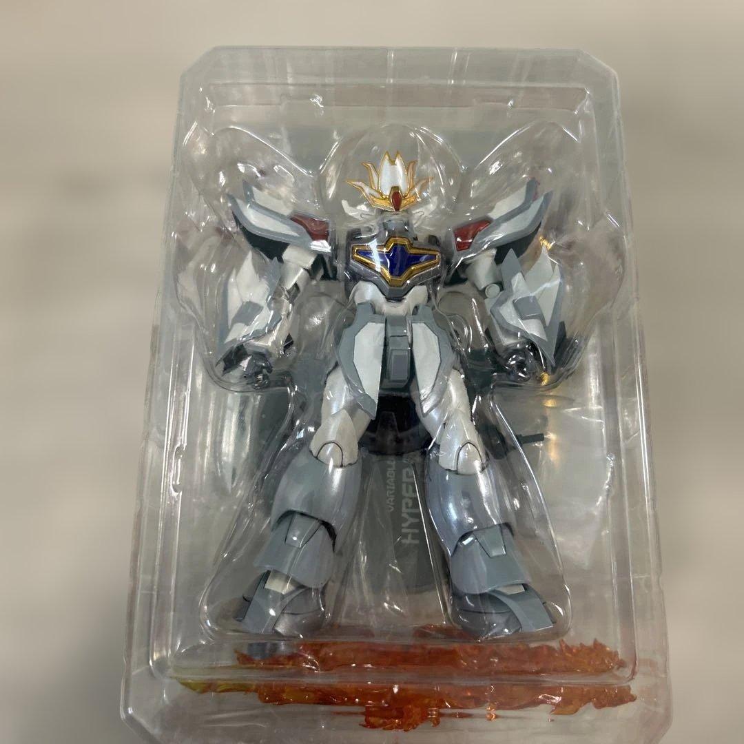 t686 HI-SPEC ハイパーグランゾート メタリックver