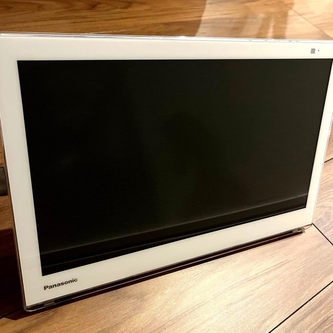 ビエラ　UN-15CTD9-W ポータブルテレビ