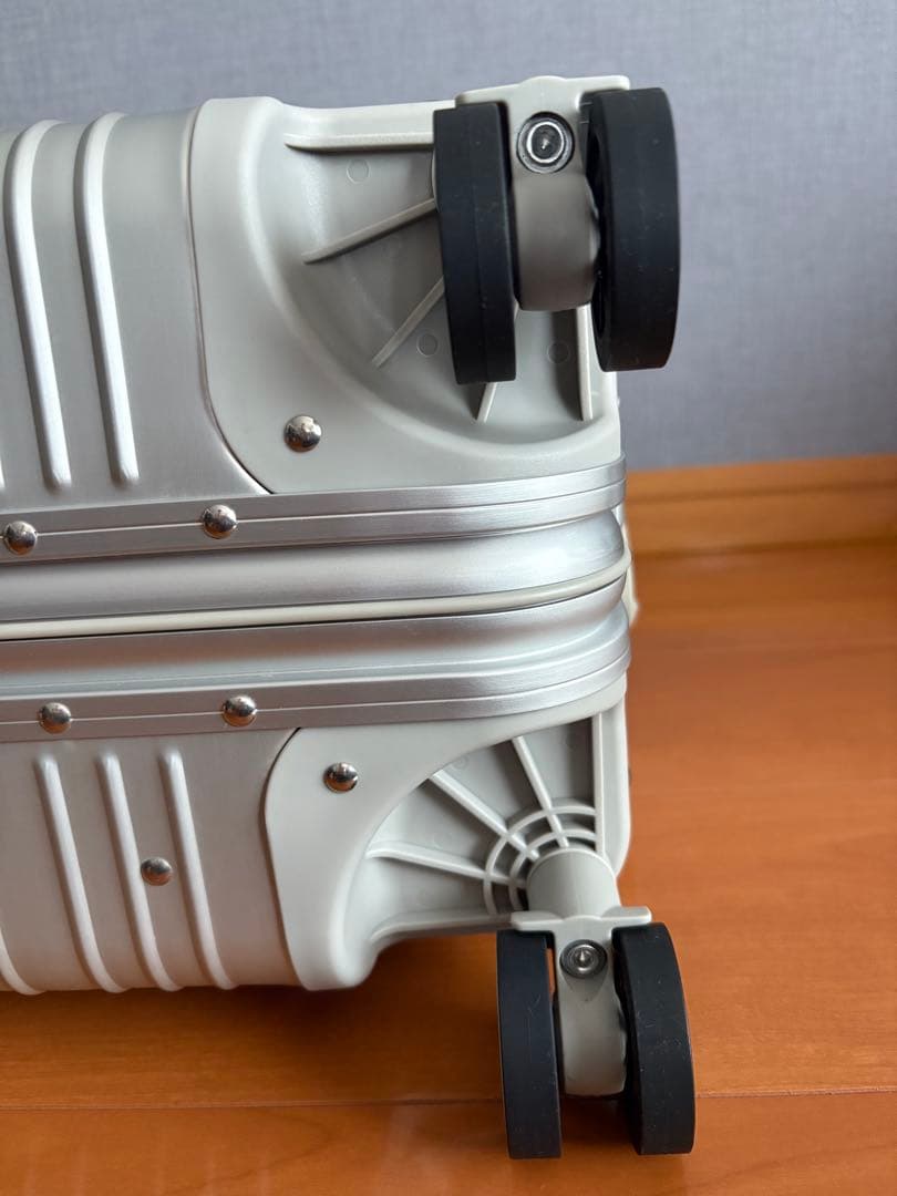 メルセデスベンツ⭐︎ノベルティ キャリーケース32L (機内持ち込み可能) 未使用