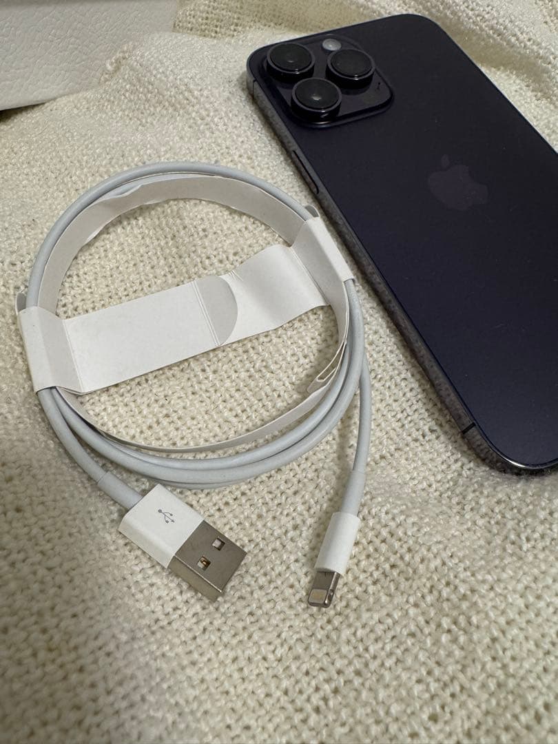 【美品】iPhone14promax 512gb 純正ケース2個おまけ付き！