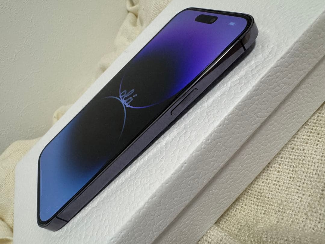 【美品】iPhone14promax 512gb 純正ケース2個おまけ付き！