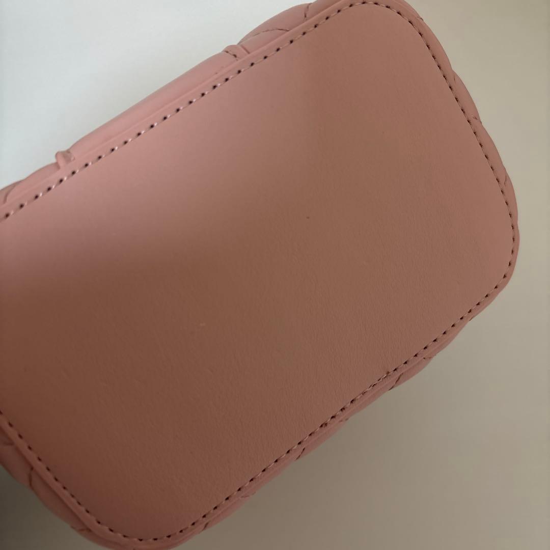 Darich ダーリッチ キルティングスクエアミニバッグ