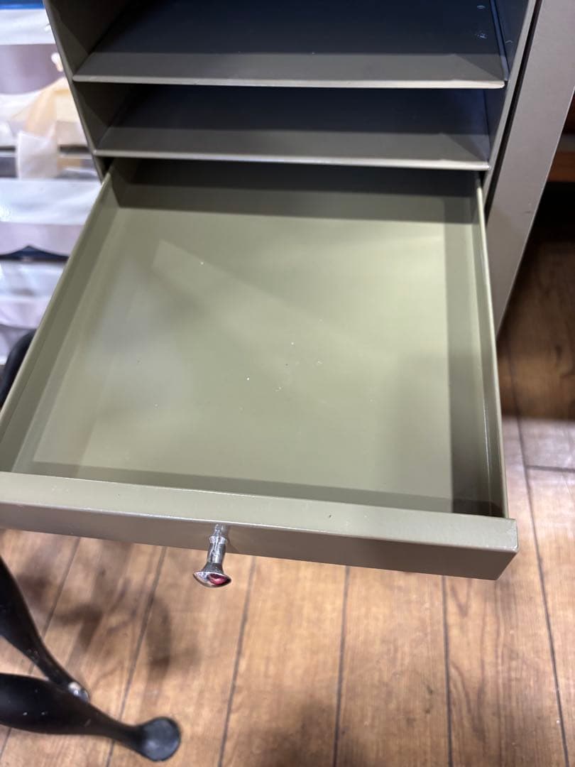 どんた個人アイテムT51 タイプライターデスク ESSEN