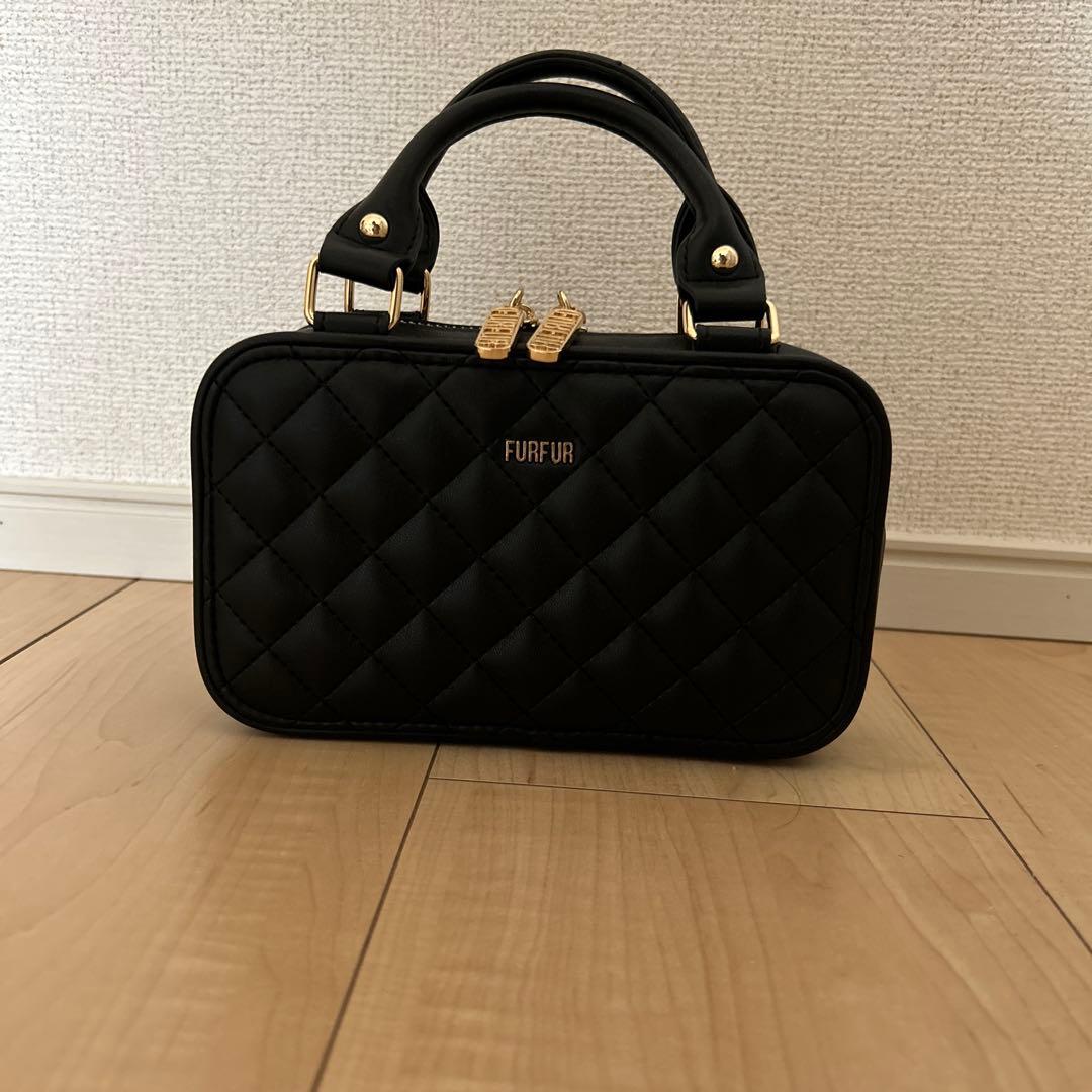 m FURFUR ブラック キルティング ショルダーバッグ