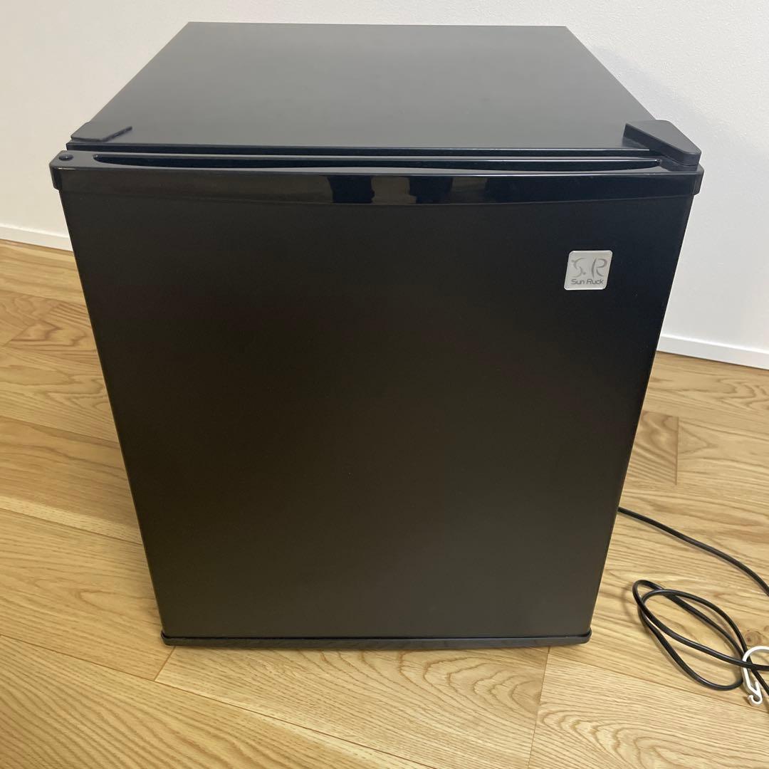 【美品】SR-R4802 コンパクト冷蔵庫 48L