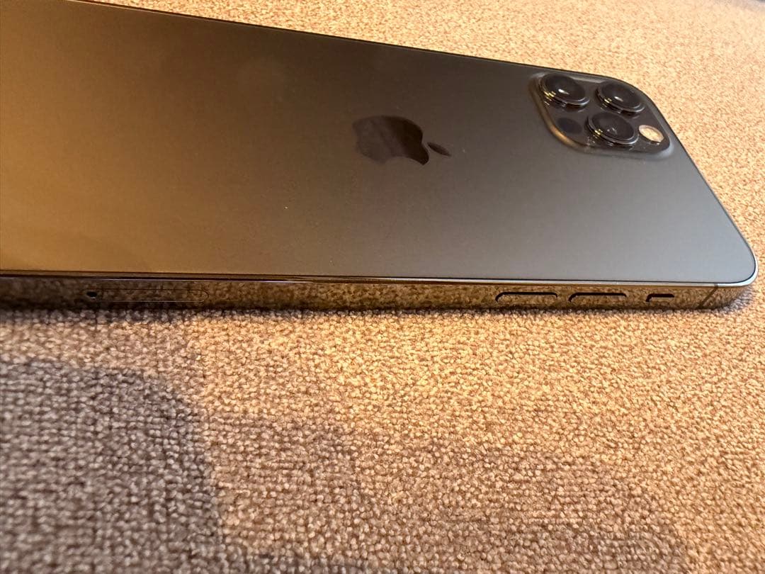 【美品】iPhone 12 Pro 256GB グラファイト SIMフリー 箱付