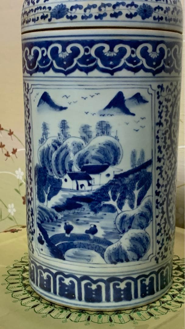 シノワズリ　ビンテージ　染付 青花　在銘　山水大壷　花瓶　大甕　オリジナル蓋付き