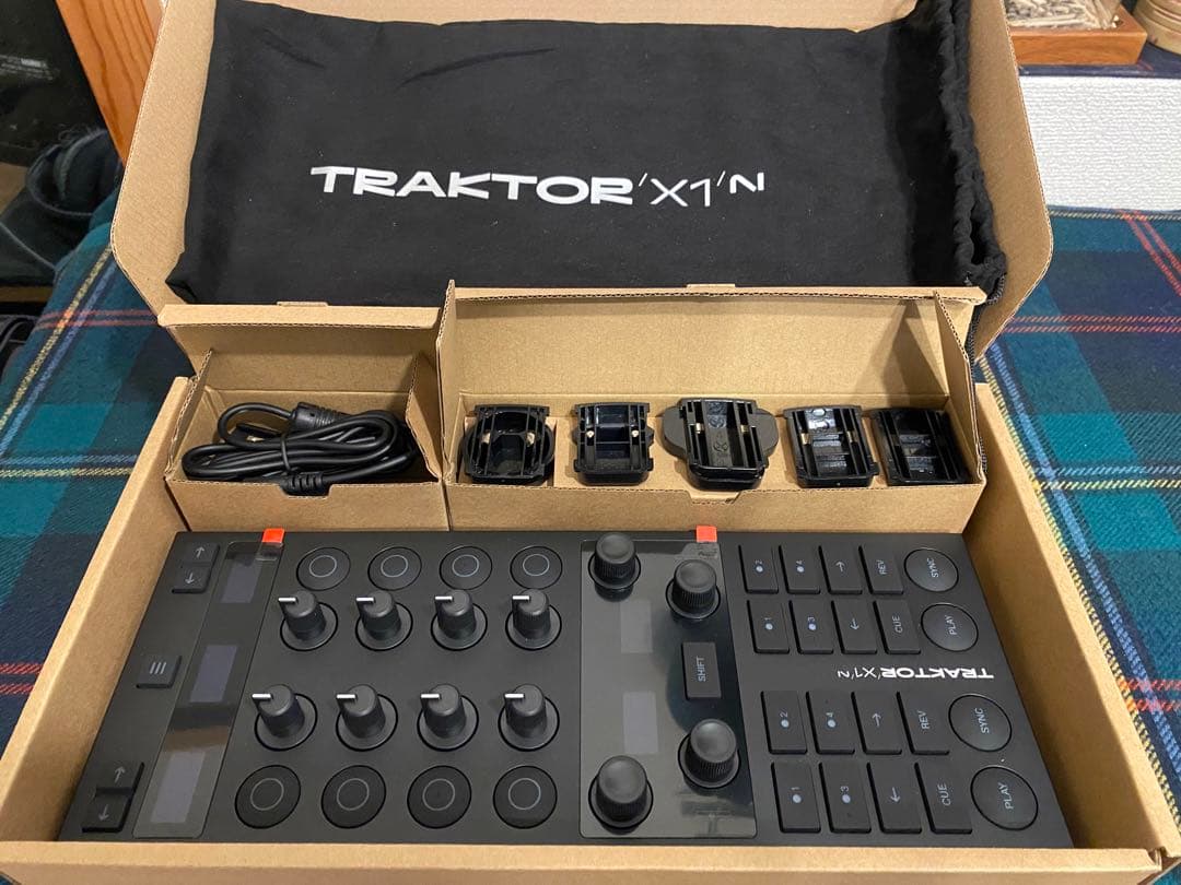 DTM・DAW Traktor X1 mk3