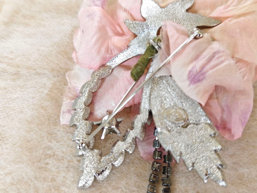 未使用 クリスチャン ラクロワ アンティーク フラワー スワロ ブローチ 希少