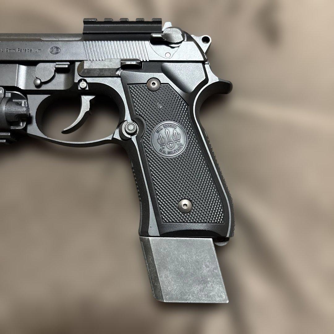 め*ん様 東京マルイ ガスブロ M9A1 タクティカルカスタム M1911 ME