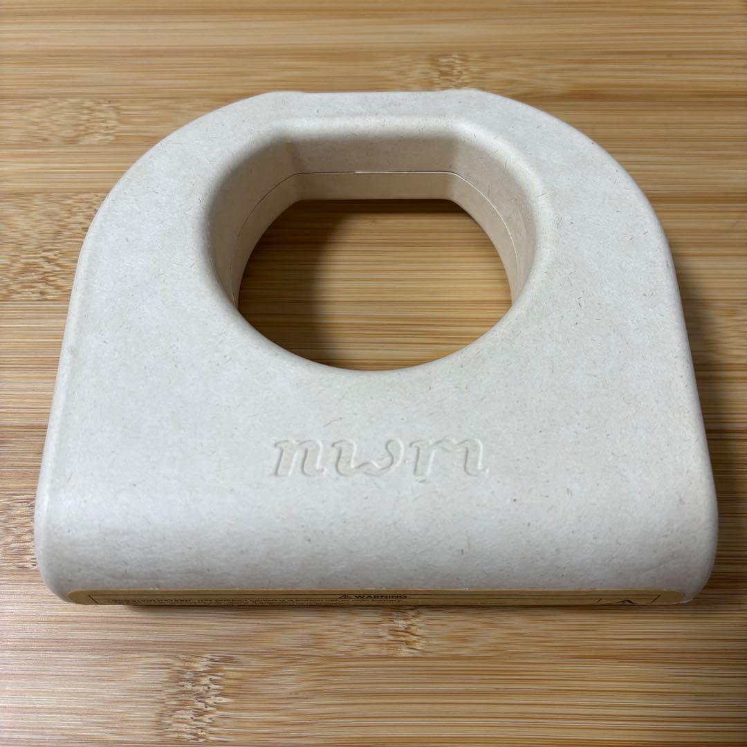 nwm 耳スピーカー　GO ホワイト