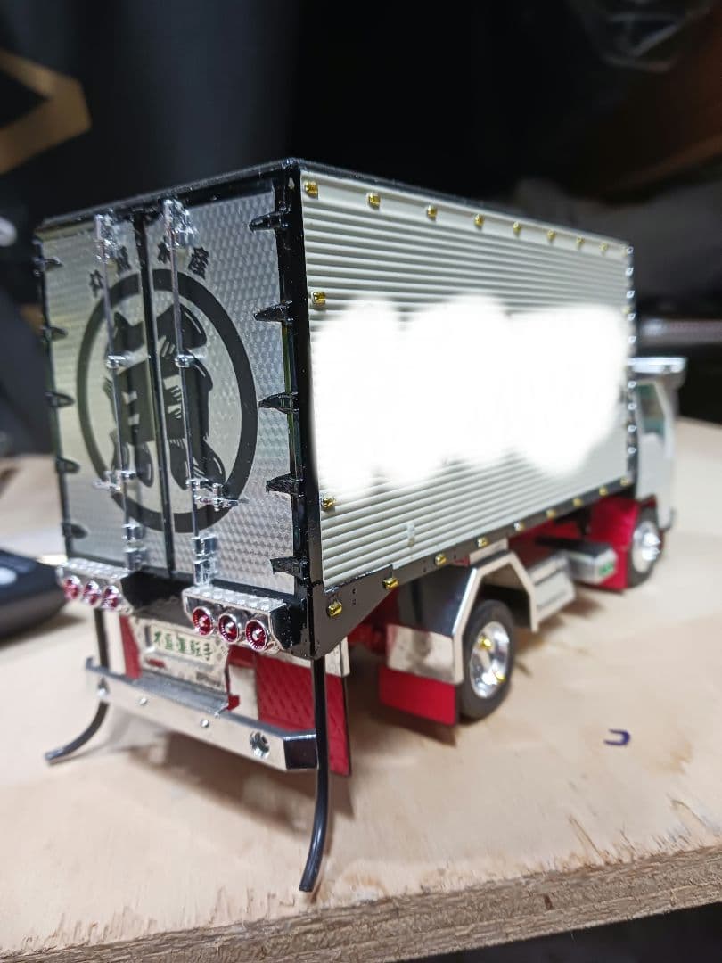 1/32アオシマデコトラプラモデル/ダンプ、2t箱車2台セット