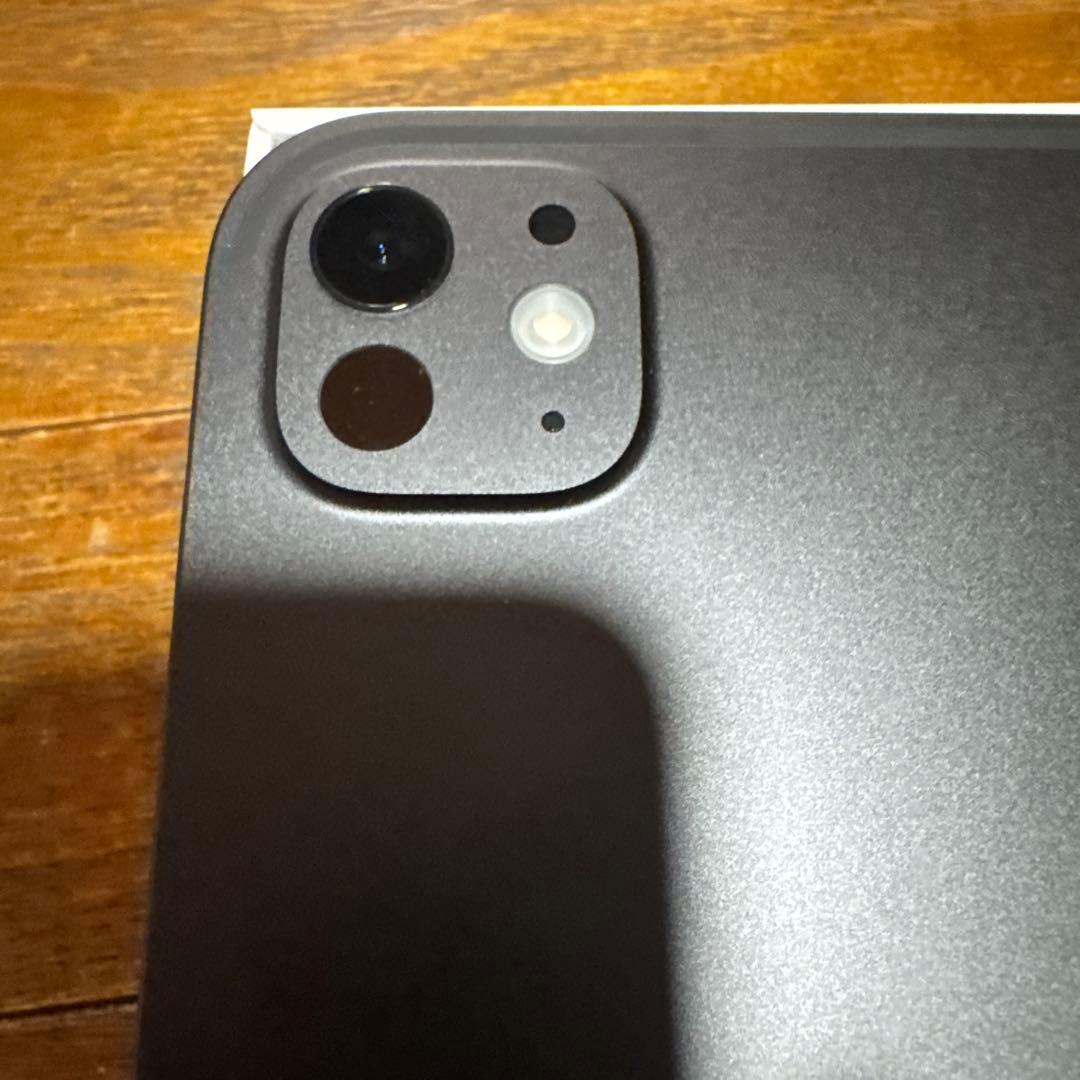 Apple iPad Pro 13 インチ M4 512GB ほぼ未使用