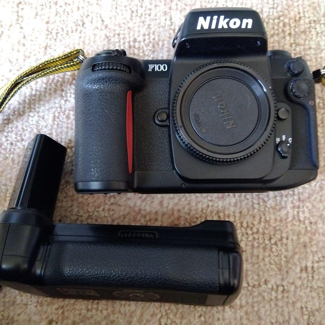 Nikon F100 一眼レフカメラ　＋MB15＋SB28