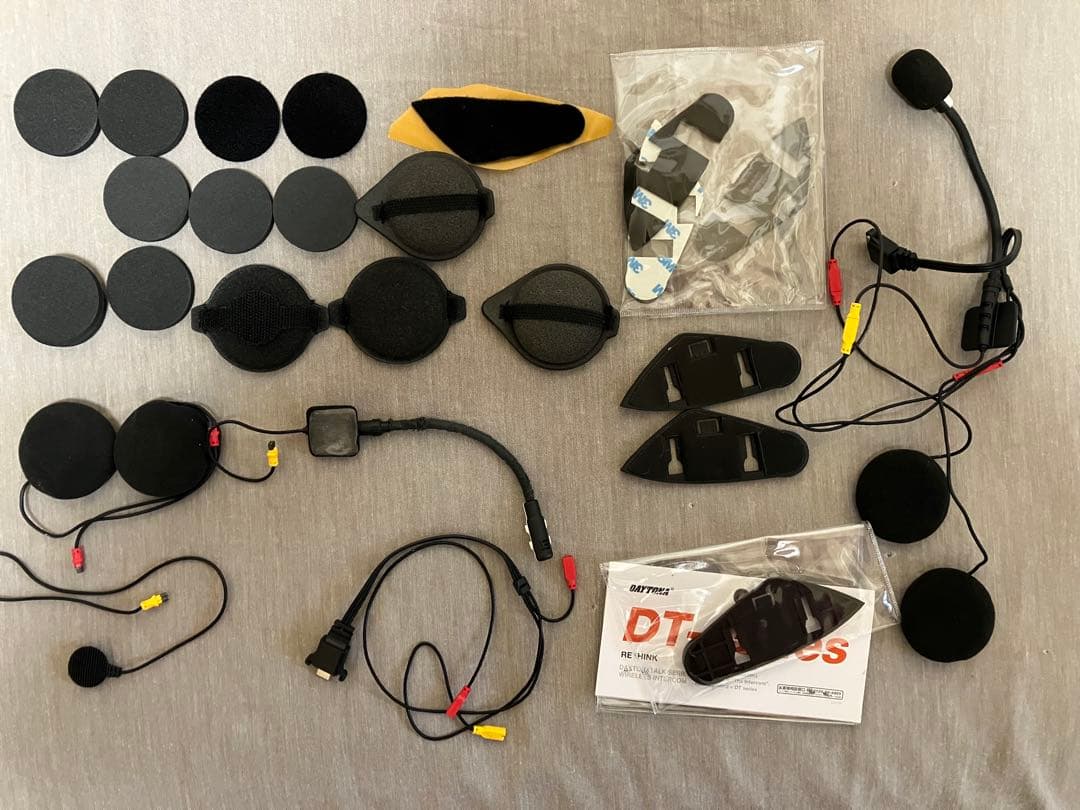 DAYTONA DT-E1 ワイヤレスインカム１セット（＋ジャンク1セット）