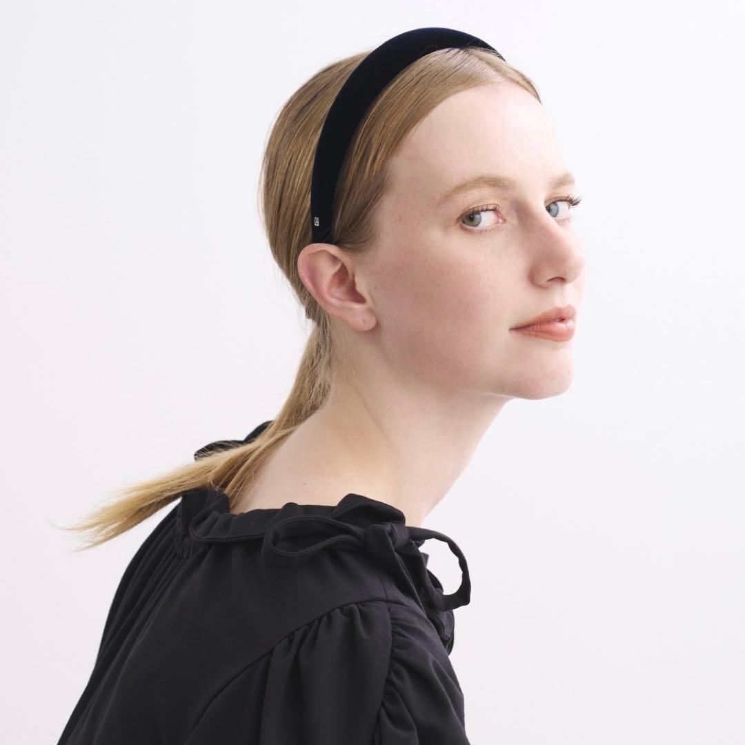 アレクサンドルドゥパリ　ベロア　カチューシャ　2.5センチ　TIMELESS