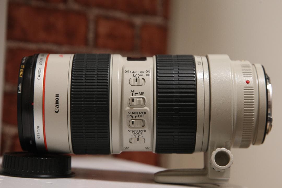 Canon EF 70-200mm f/2.8L IS USM レンズ