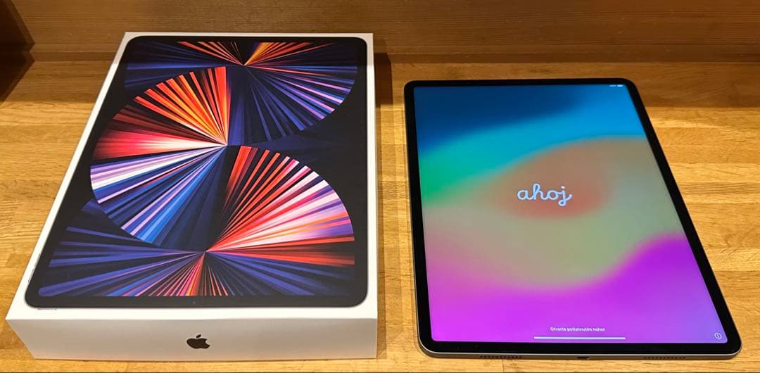 iPad Pro 12.9 第5世代 256GB ペンシル キーボード