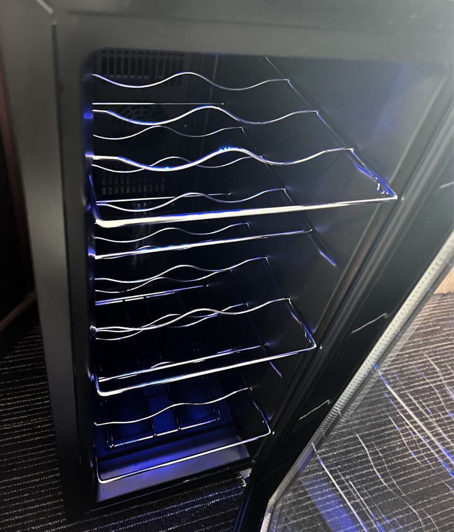 超美品WINE CELLARルフィエール ワインセラー LW-S12 12本収納