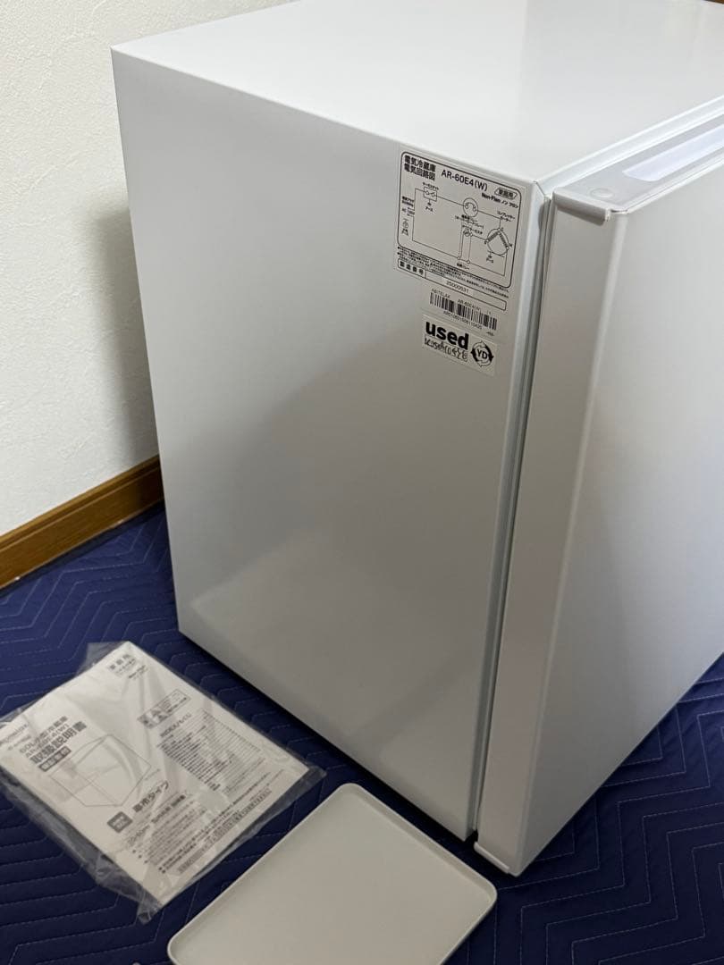 《展示品・未使用品》アビテラックス60L小型冷蔵庫　AR-60E4 2025年製