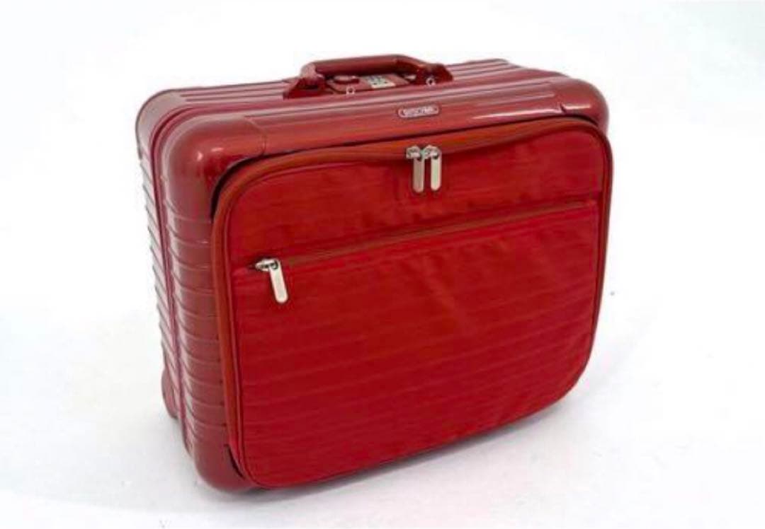 RIMOWA ベージュブリーフ無　機内持ち込み