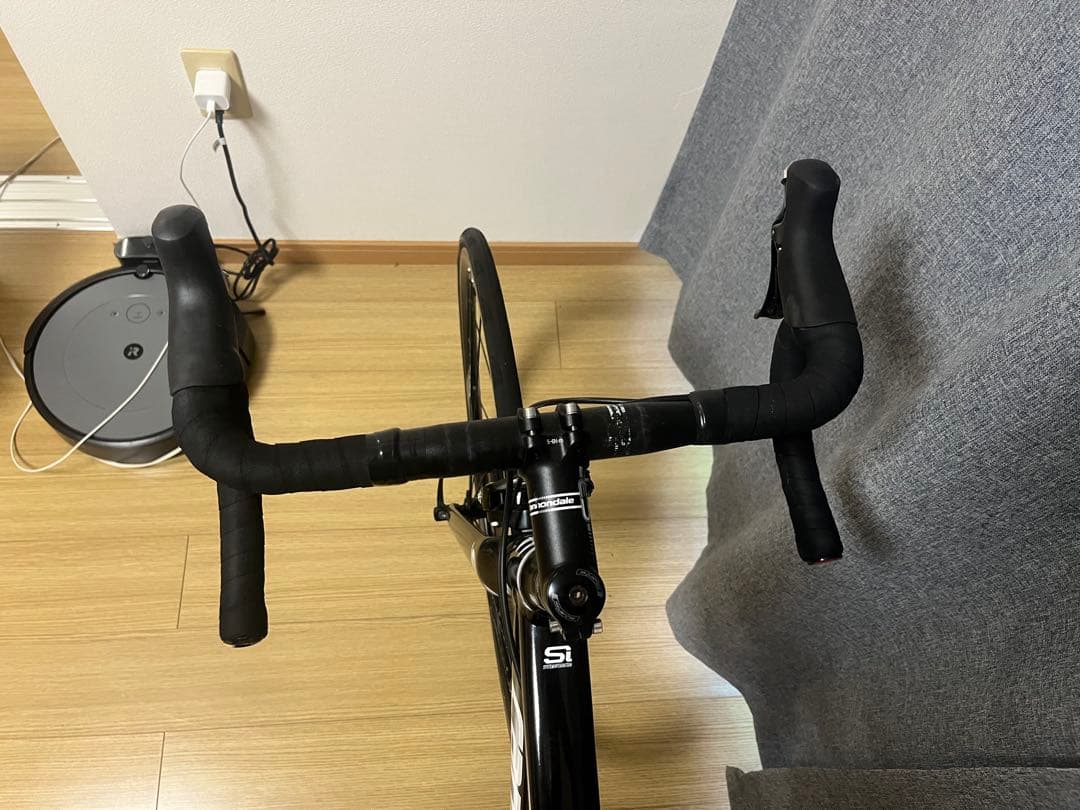 Cannondale ブラック ロードバイク